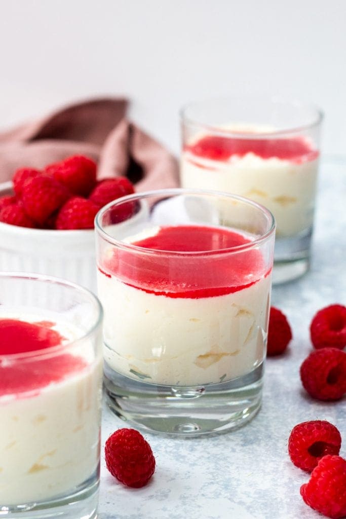 Glasses of white chocolate mousse