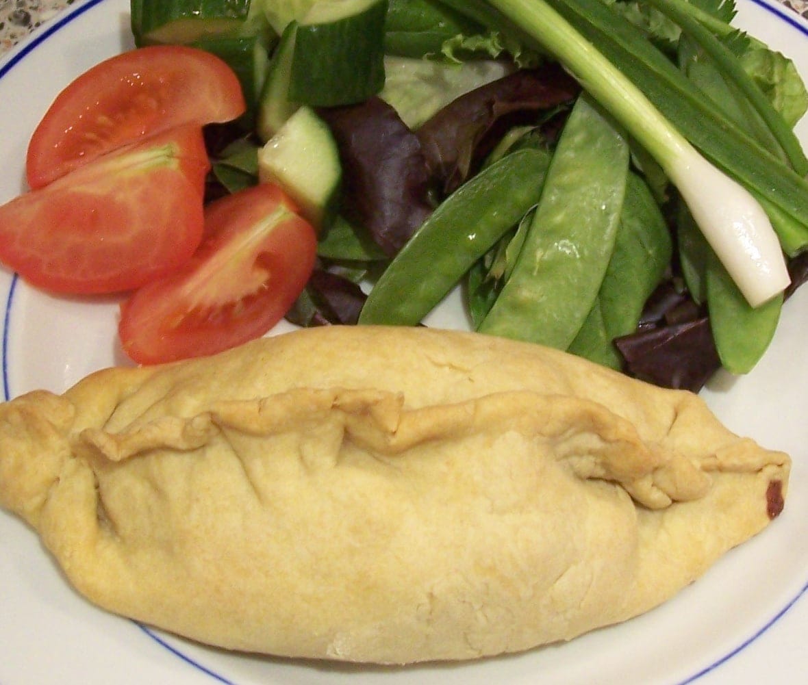 100_4130 Cheese and mushroom pasty