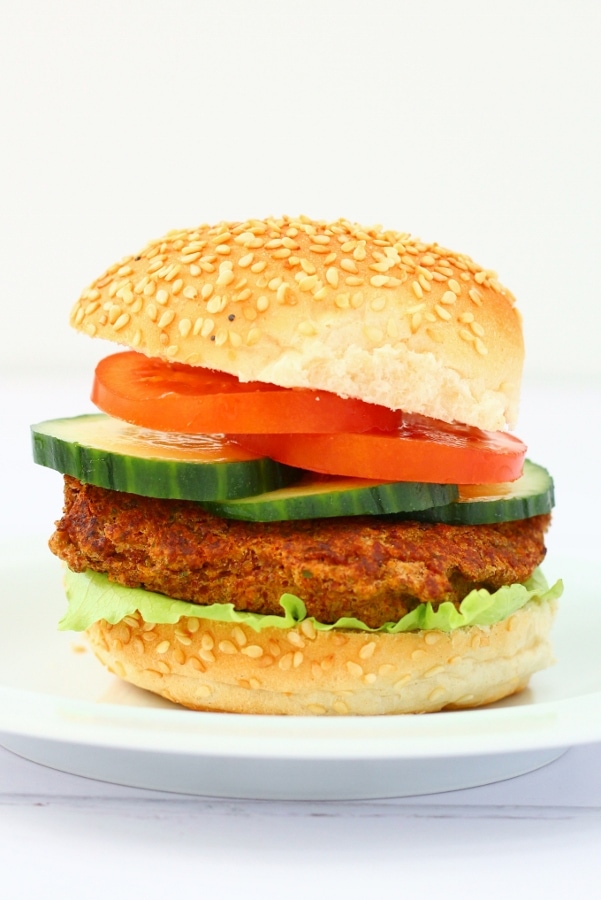zesty red kidney bean burger