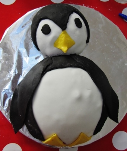 Penguin birthday cake
