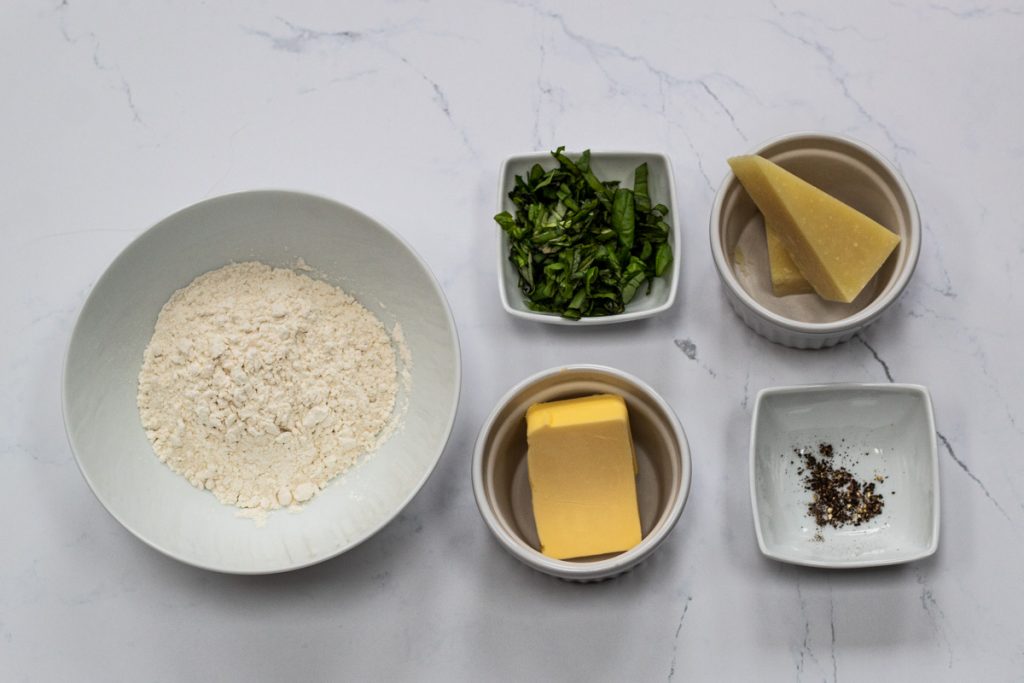 Basil and parmesan thins ingredients