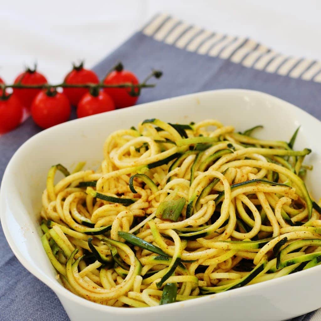courgetti salad courgetti salad with baharat seasoning