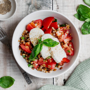 bowl of spelt, lentil caprese salad
