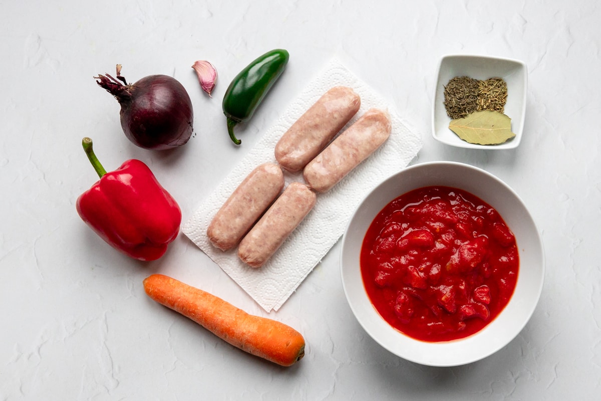 Ingredients for tomato and sausage soup