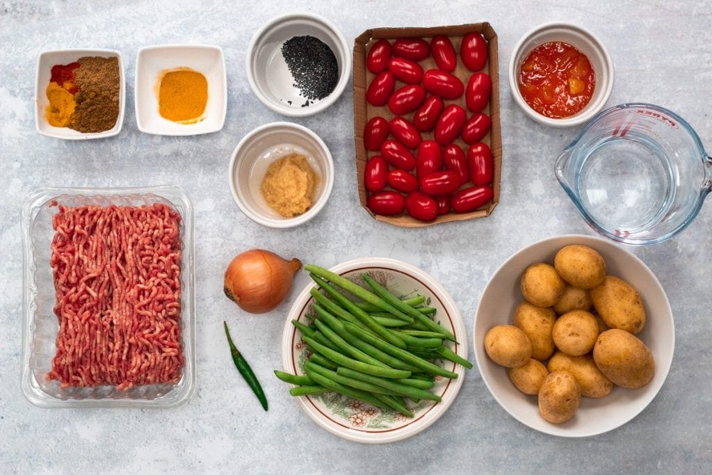 Ingredients for Bombay Lamb Curry