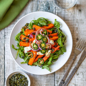 air fryer carrot salad on plate