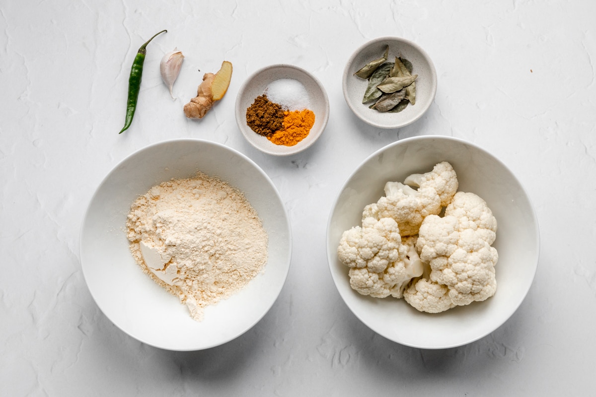 Ingredients for cauliflowre pakoras